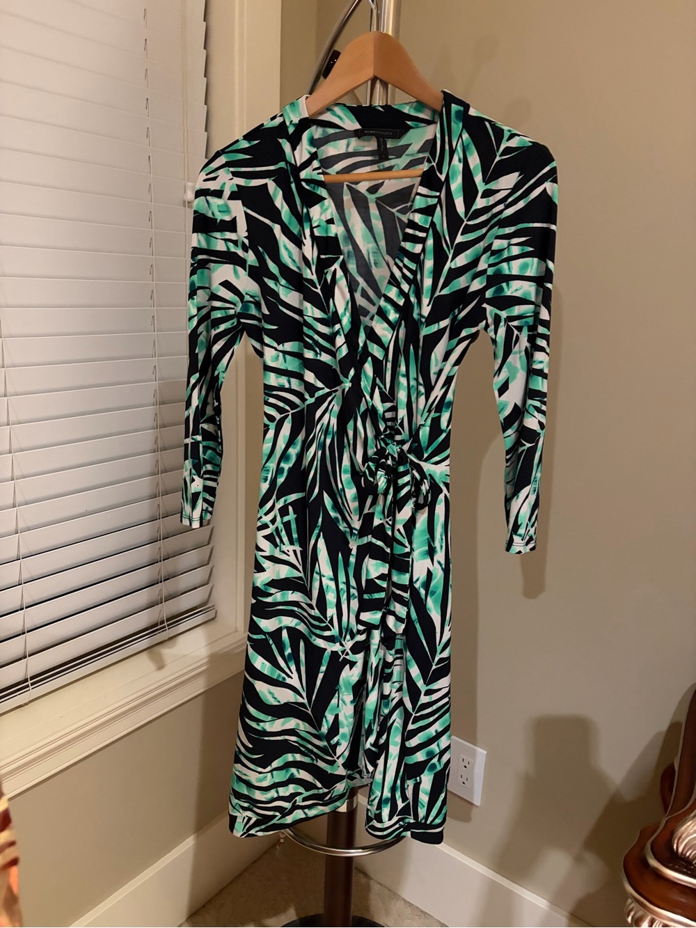 BCBGMaxAzria Black and Mint Leaf-Print Wrap Dress